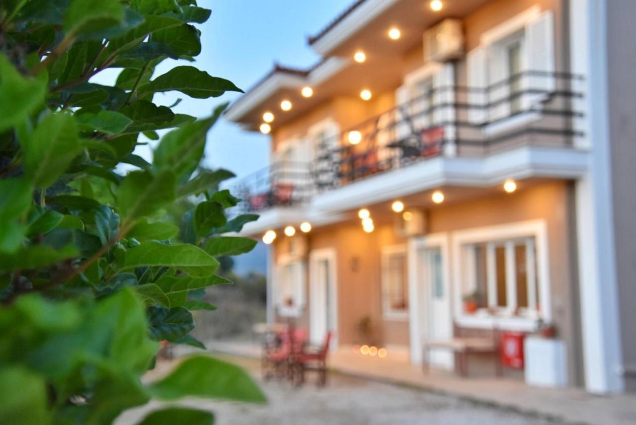 Anemomylos Apartments リクスリオン エクステリア 写真
